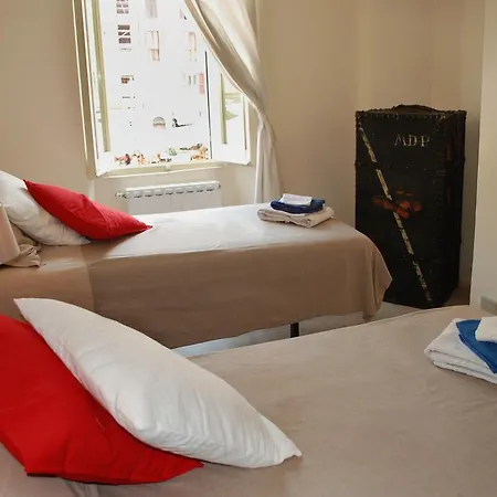 Piazza Farnese شقة