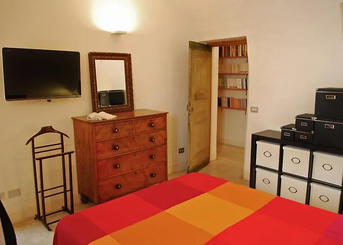 Piazza Farnese شقة